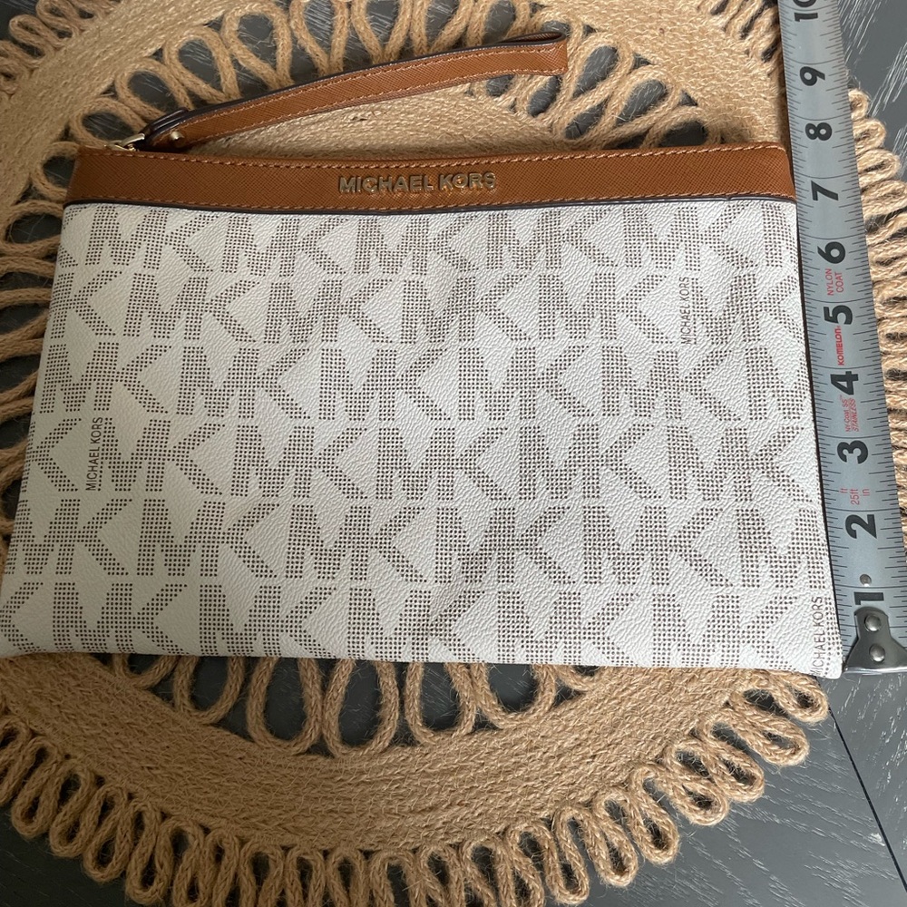 Michael Kors White and Tan Wristlet